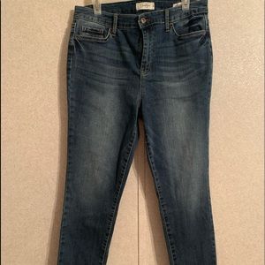 Jessica Simpson curvy, high rise skinny jeans size 32/14